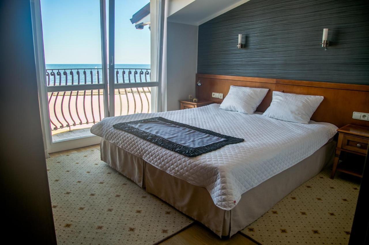 Triple Room Sea View