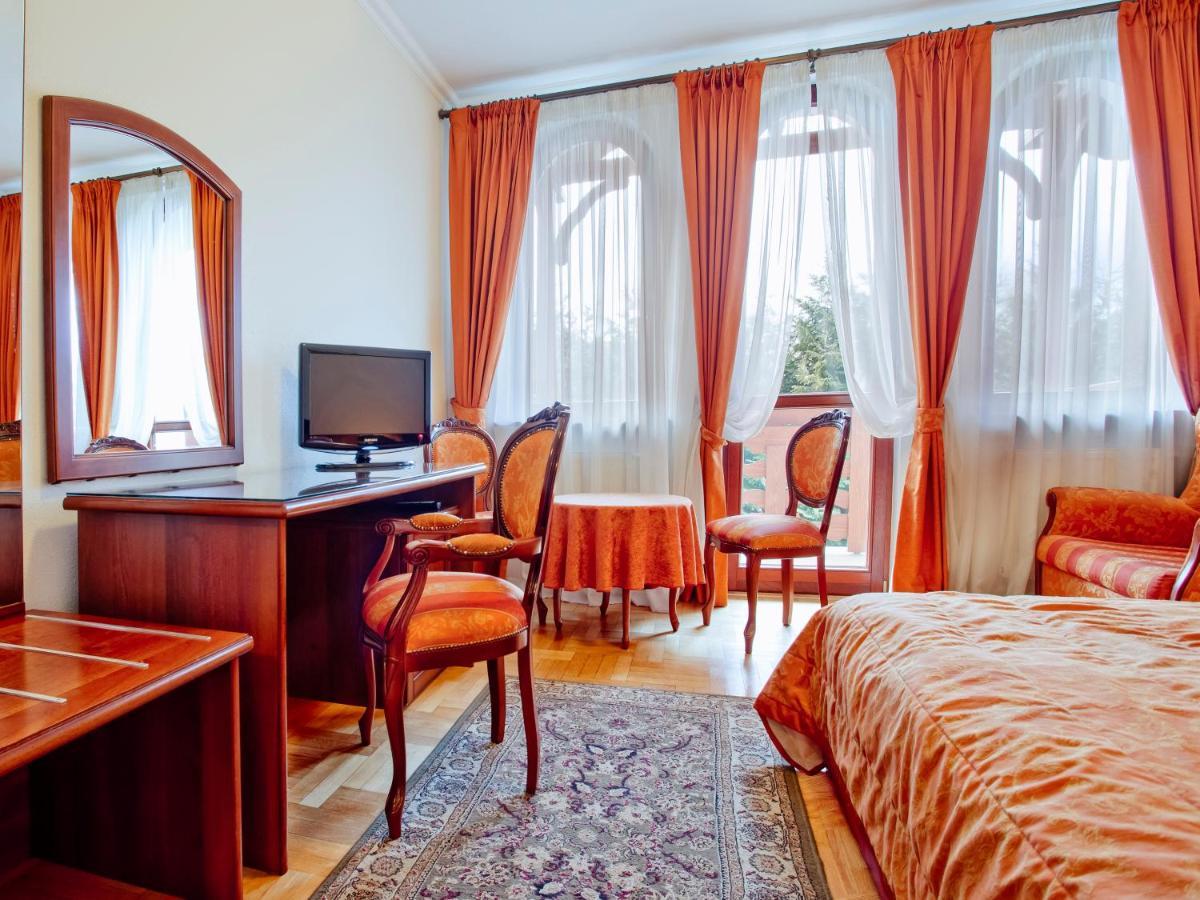 Standard Single Room