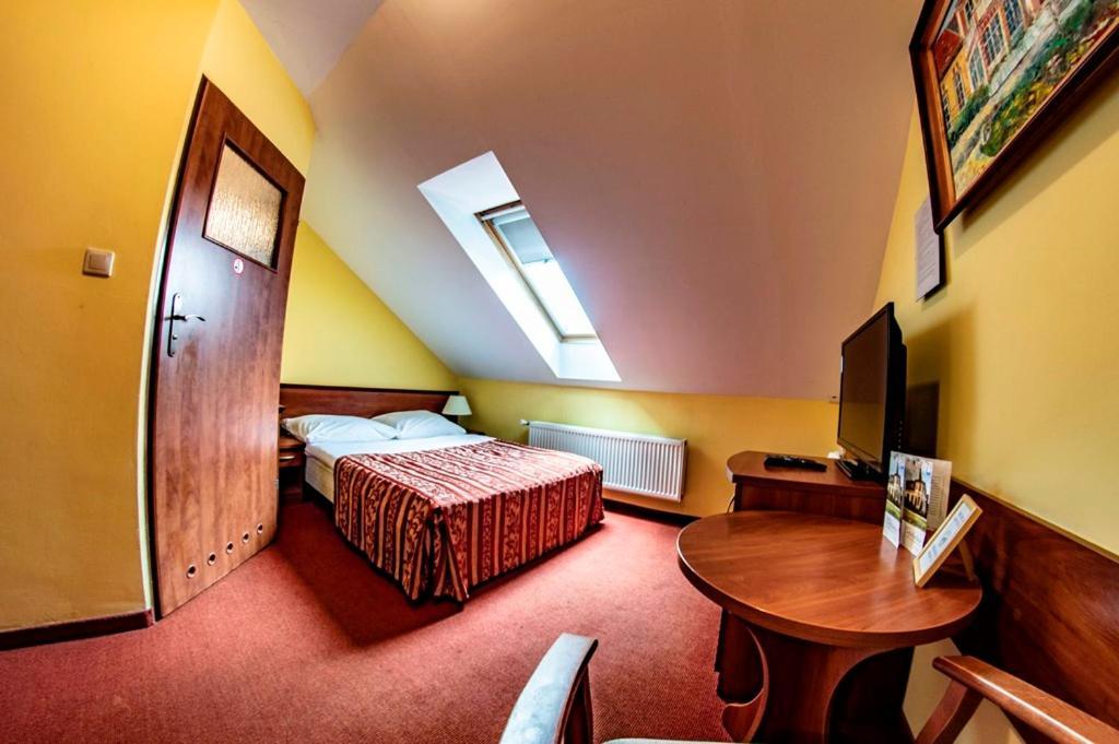 Small Double Room