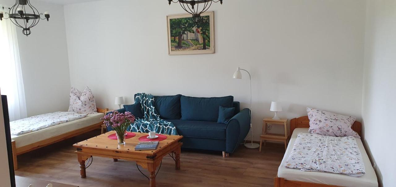Deluxe Family Suite