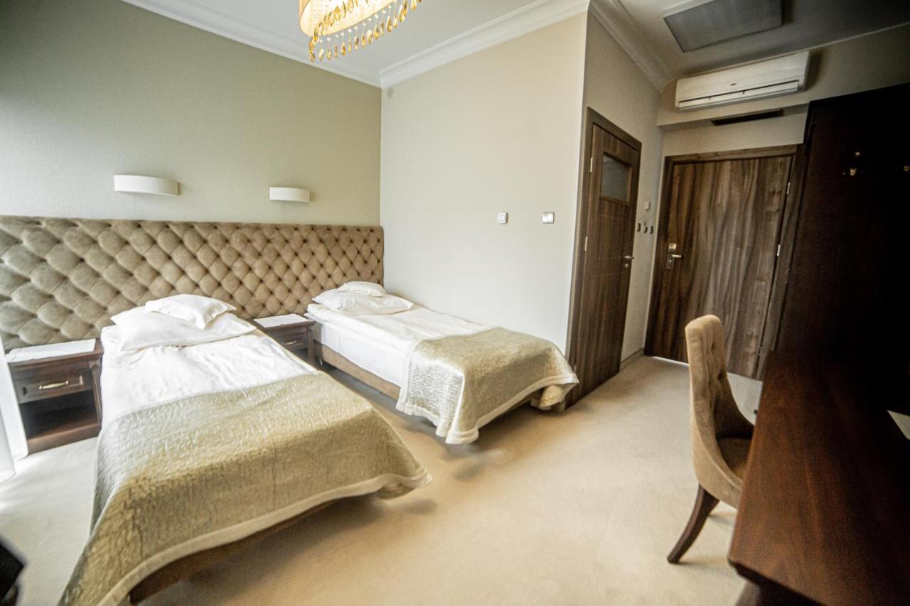 Deluxe Double or Twin Room