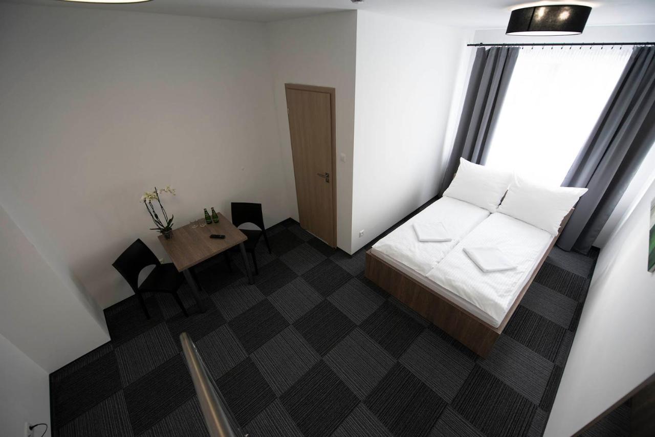 Double Room Private Bathroom