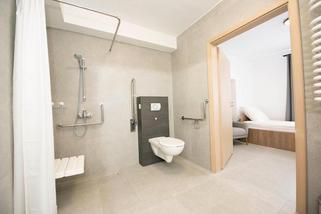 Single Room - Disability Access