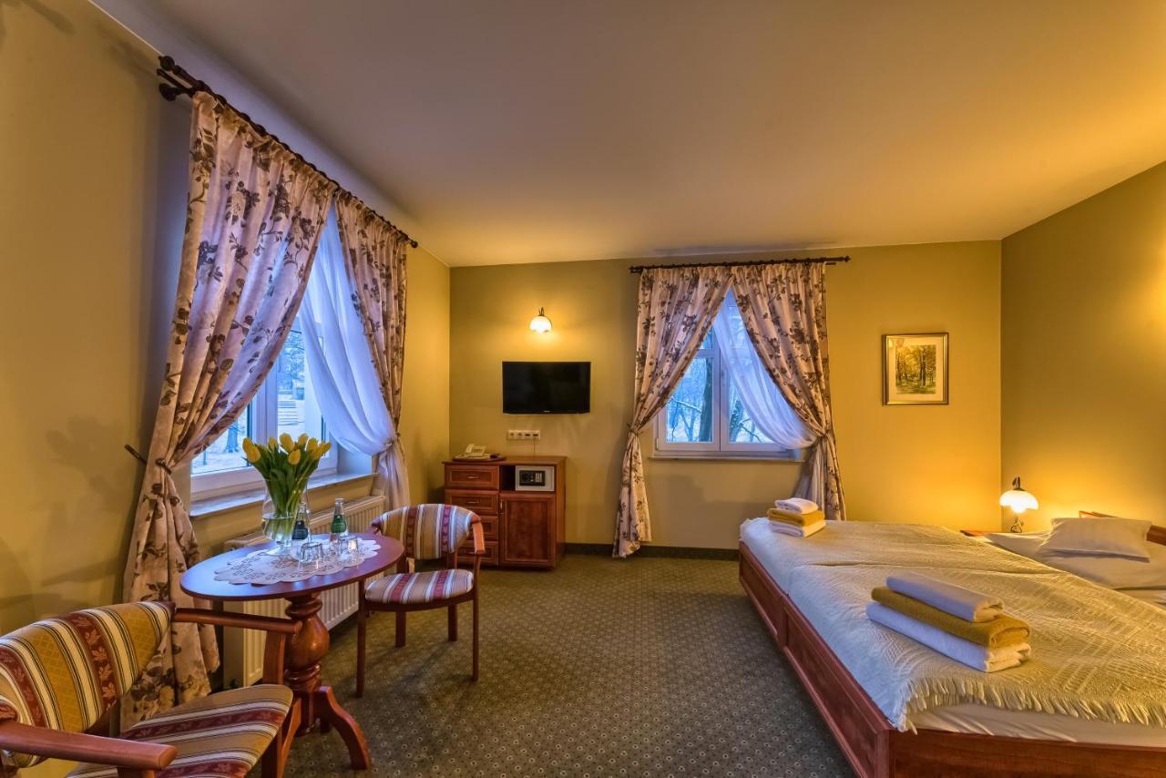 Double Room Medical Treatment Program