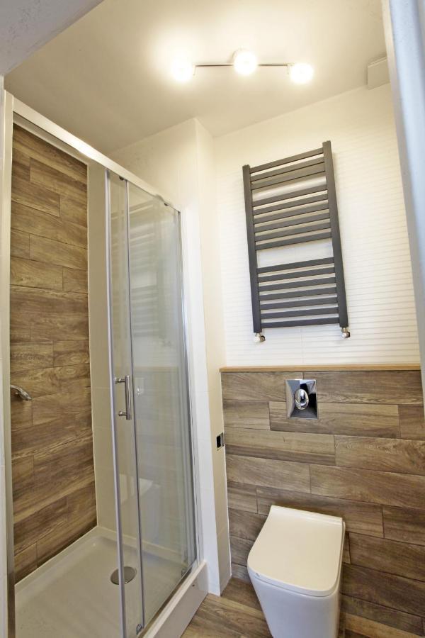 Deluxe Quadruple Room,1048907449:JPEG