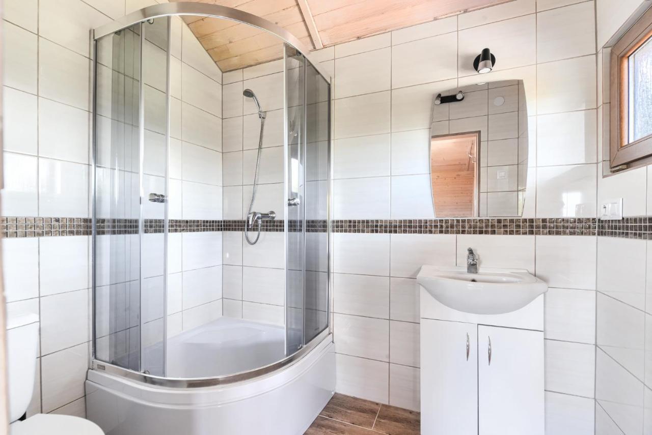 One-Bedroom Chalet Without Hot Tub