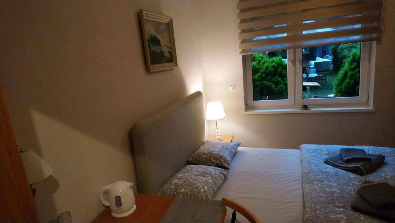 Standard Double Room Fan