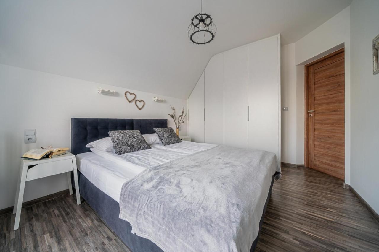 Apartment Split Level