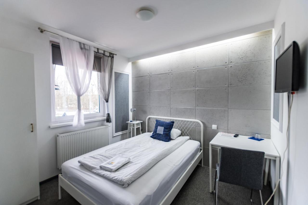 Budget Single Room
