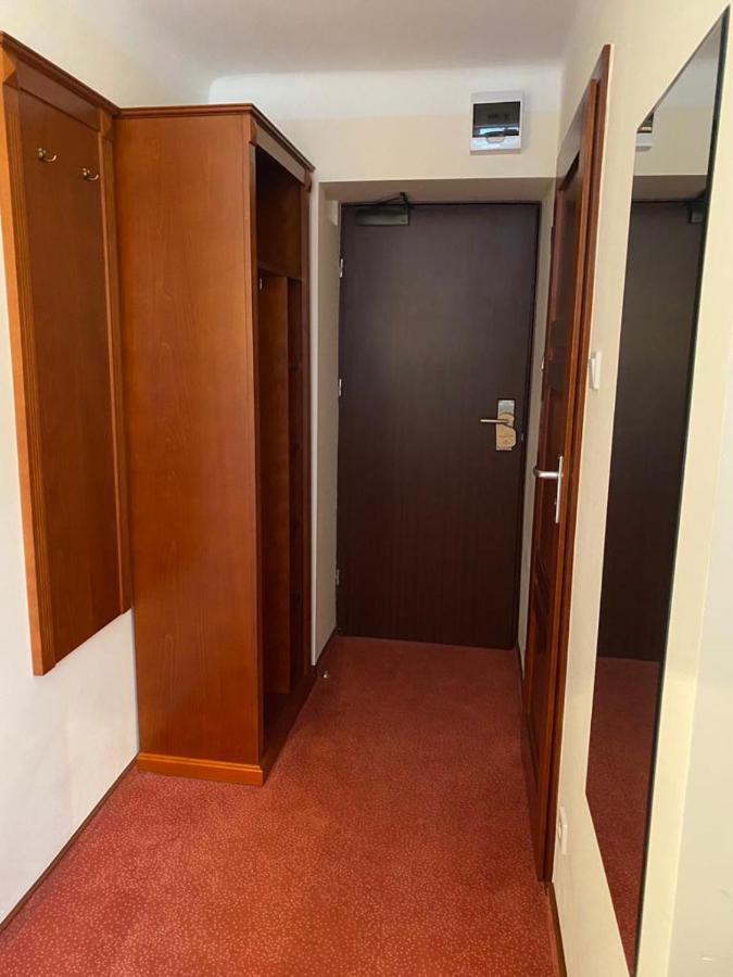Small Single Room