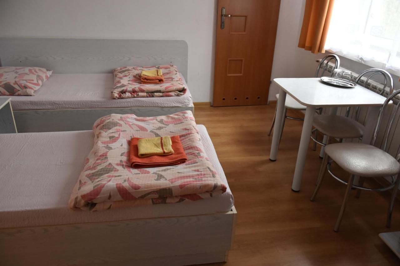 Twin Room Bathroom