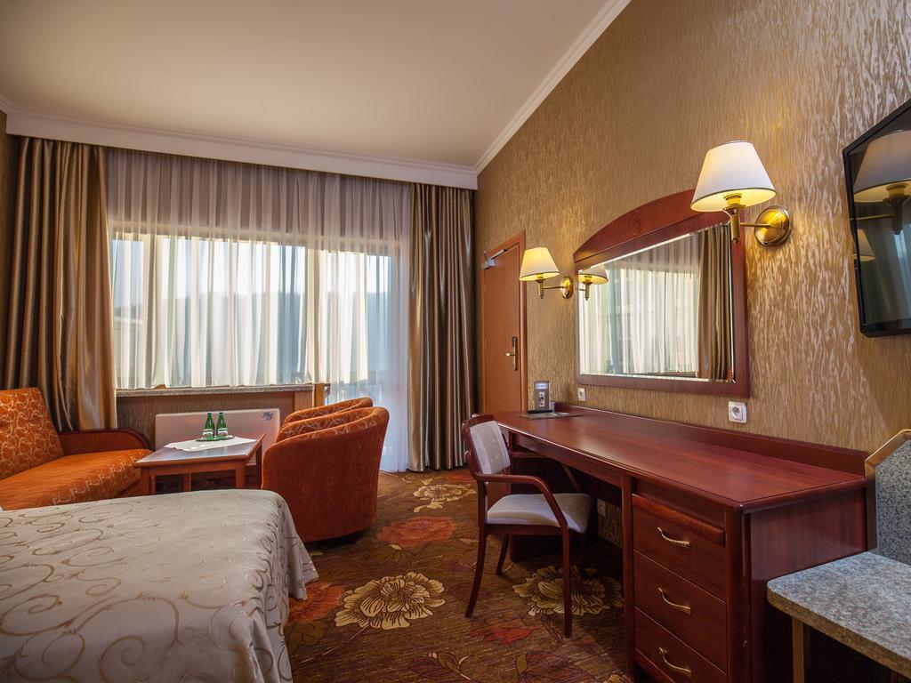 Double Room Balcony Forest View