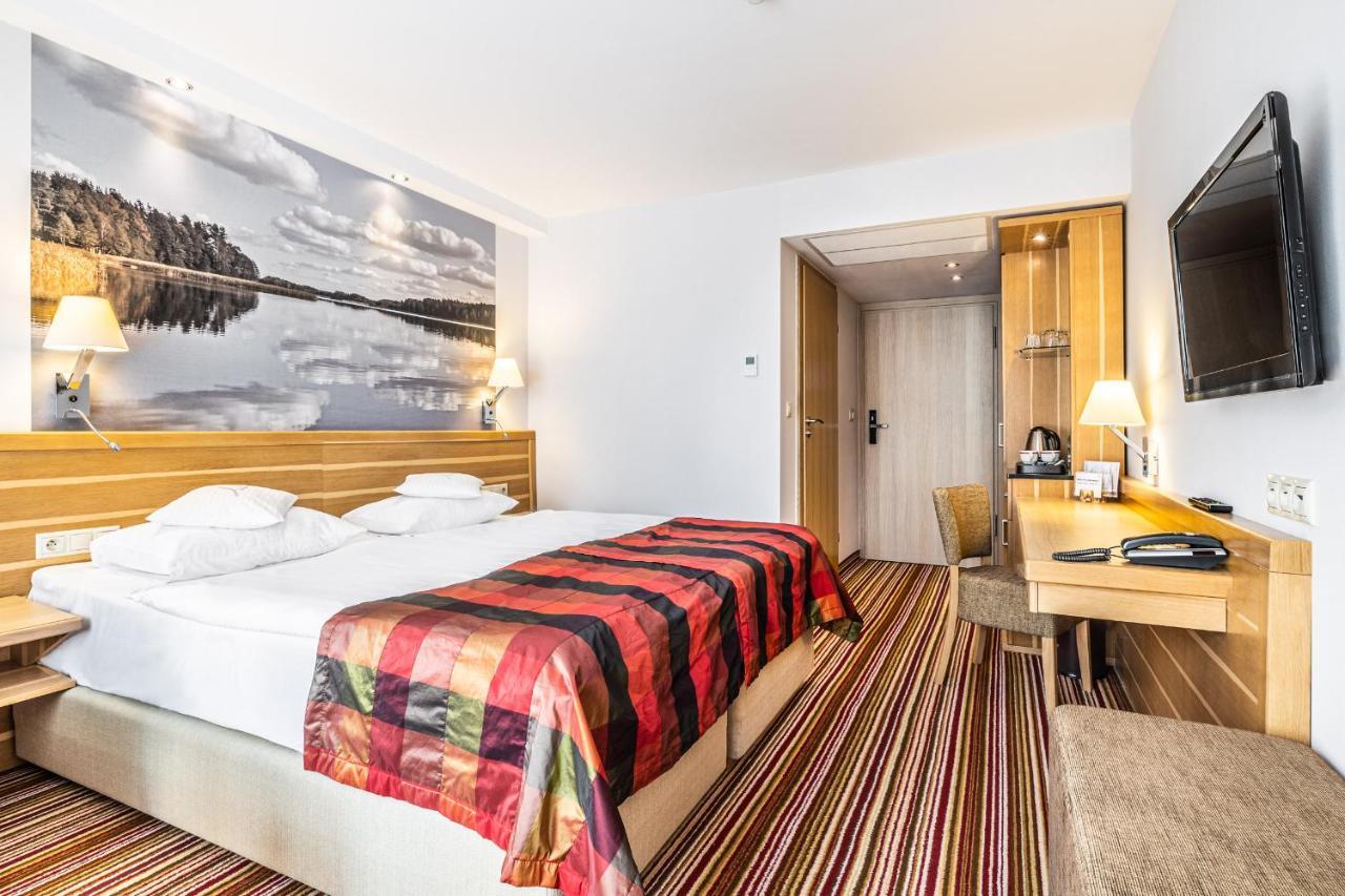 Double or Twin Room Lake View