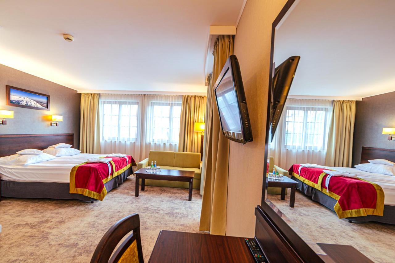 Deluxe Double or Twin Room,1137164404:JPEG