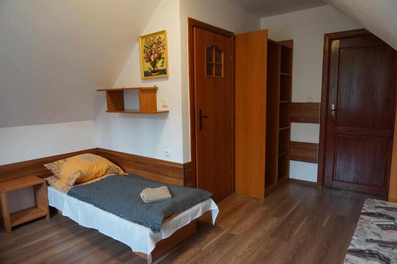Quadruple Room Bathroom
