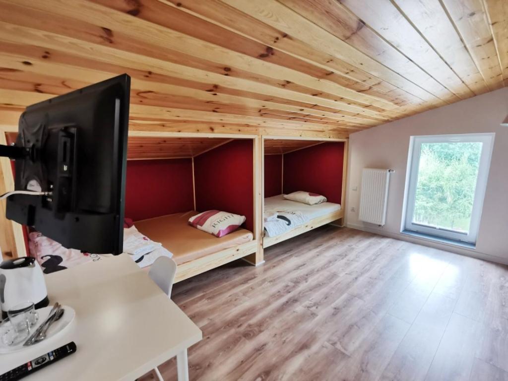 Quadruple Room Bathroom
