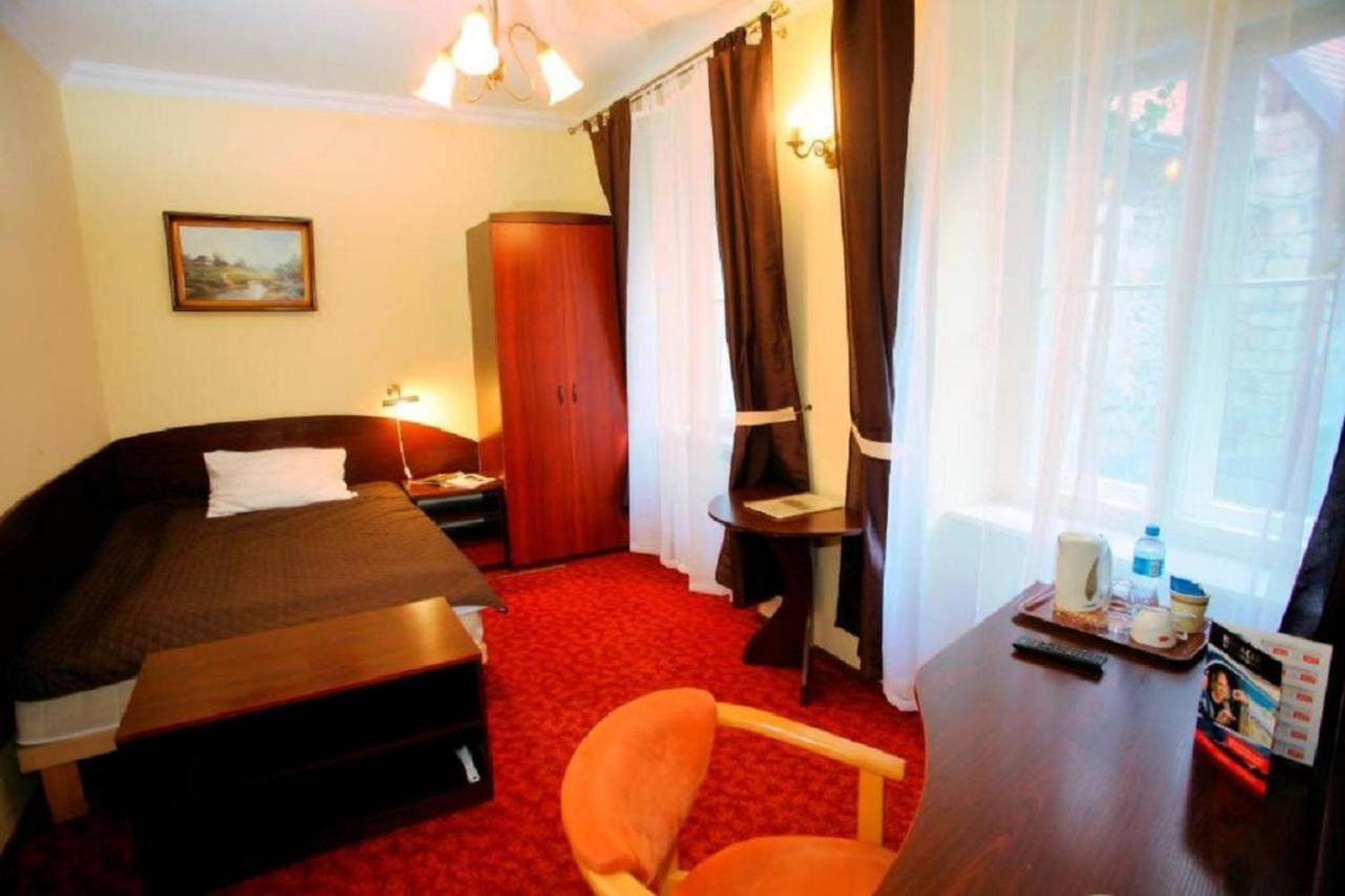 Small Double Room