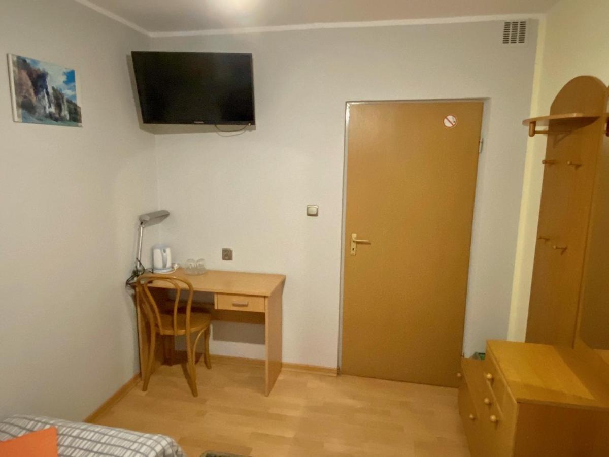 Economy Single Room