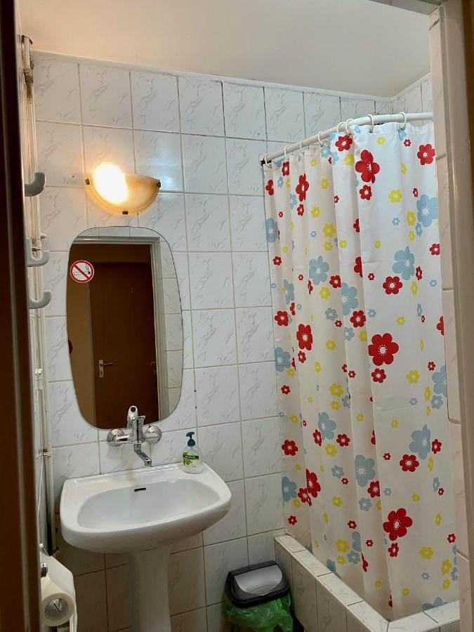 Economy Single Room