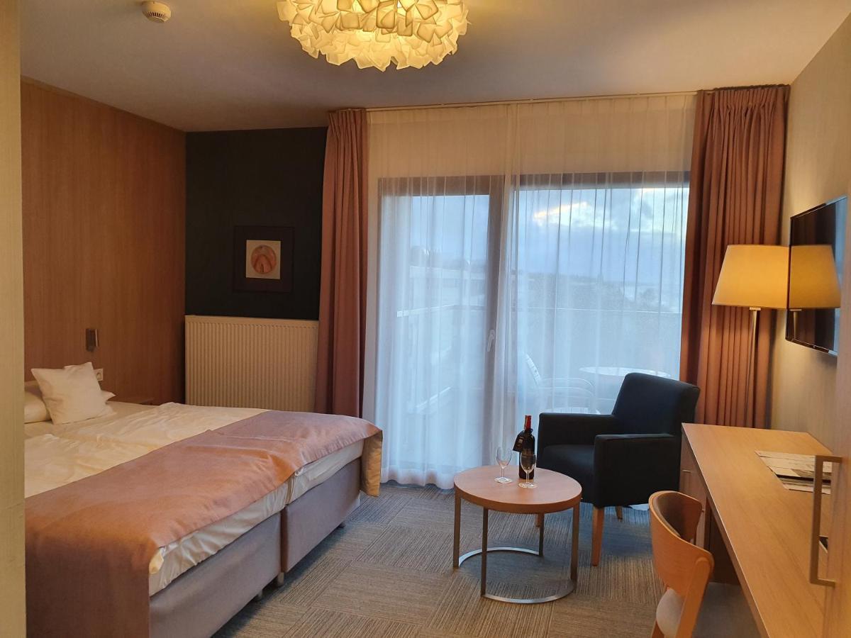 Double Room Side Sea View