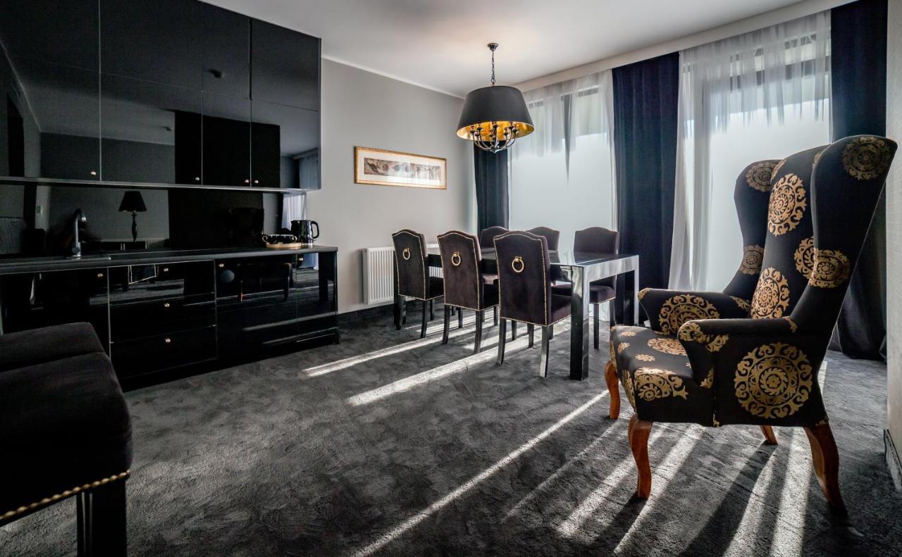 Apartament dwupoziomowy z Jacuzzi