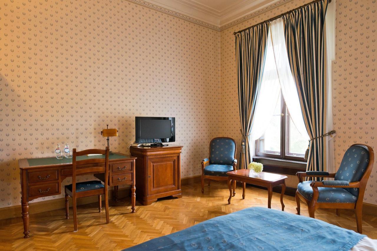 Superior Queen Room