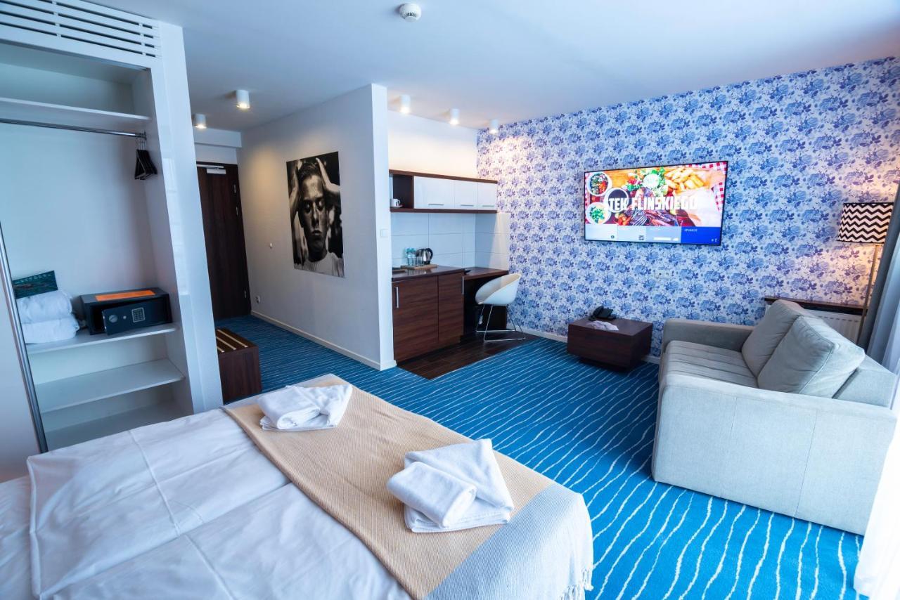Standard Suite