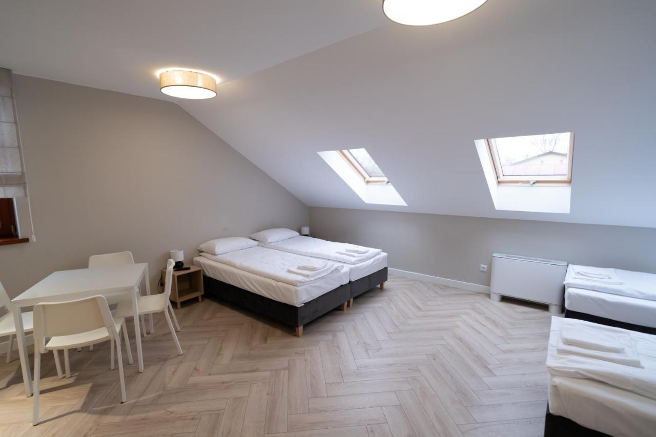Quadruple Room Bathroom