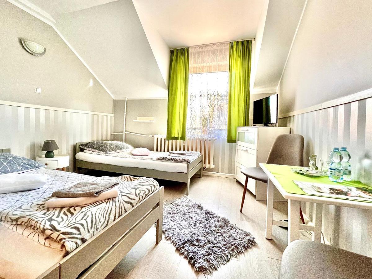 Twin Room Bathroom