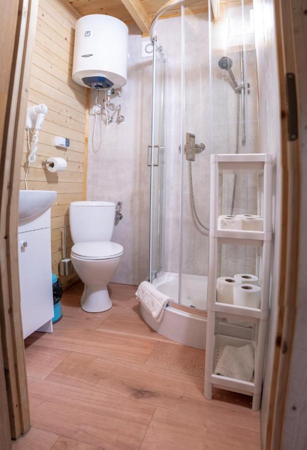 Standard Chalet 41