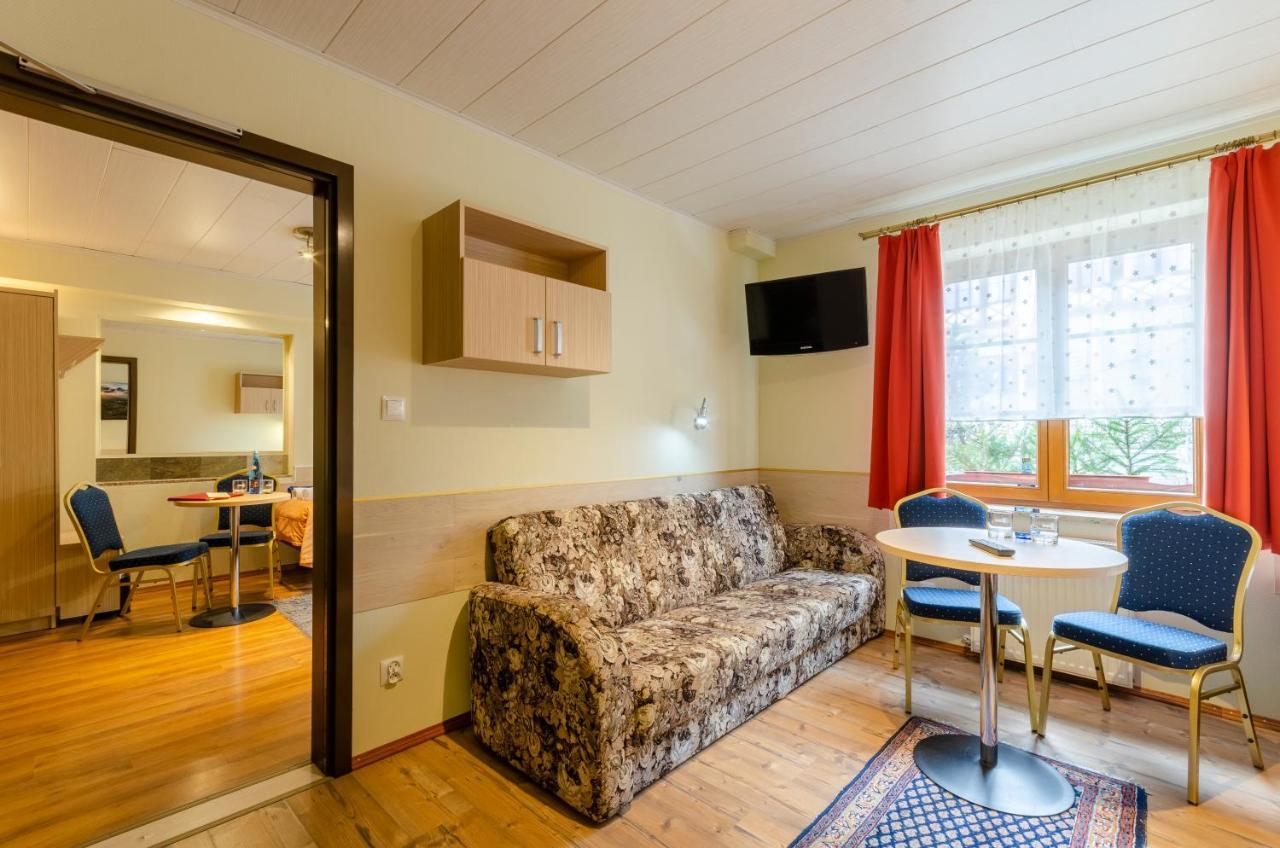 Standard Family Room
