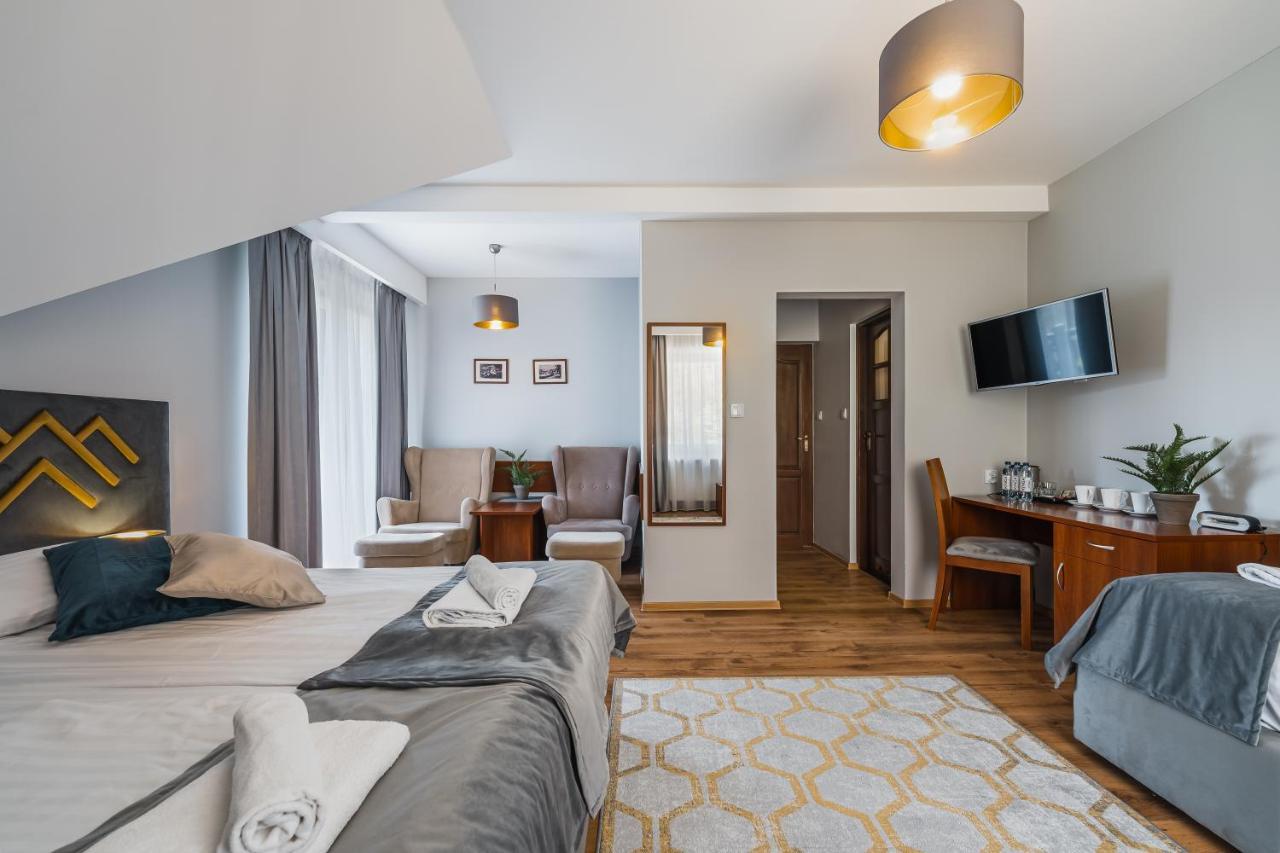 Triple Room Balcony