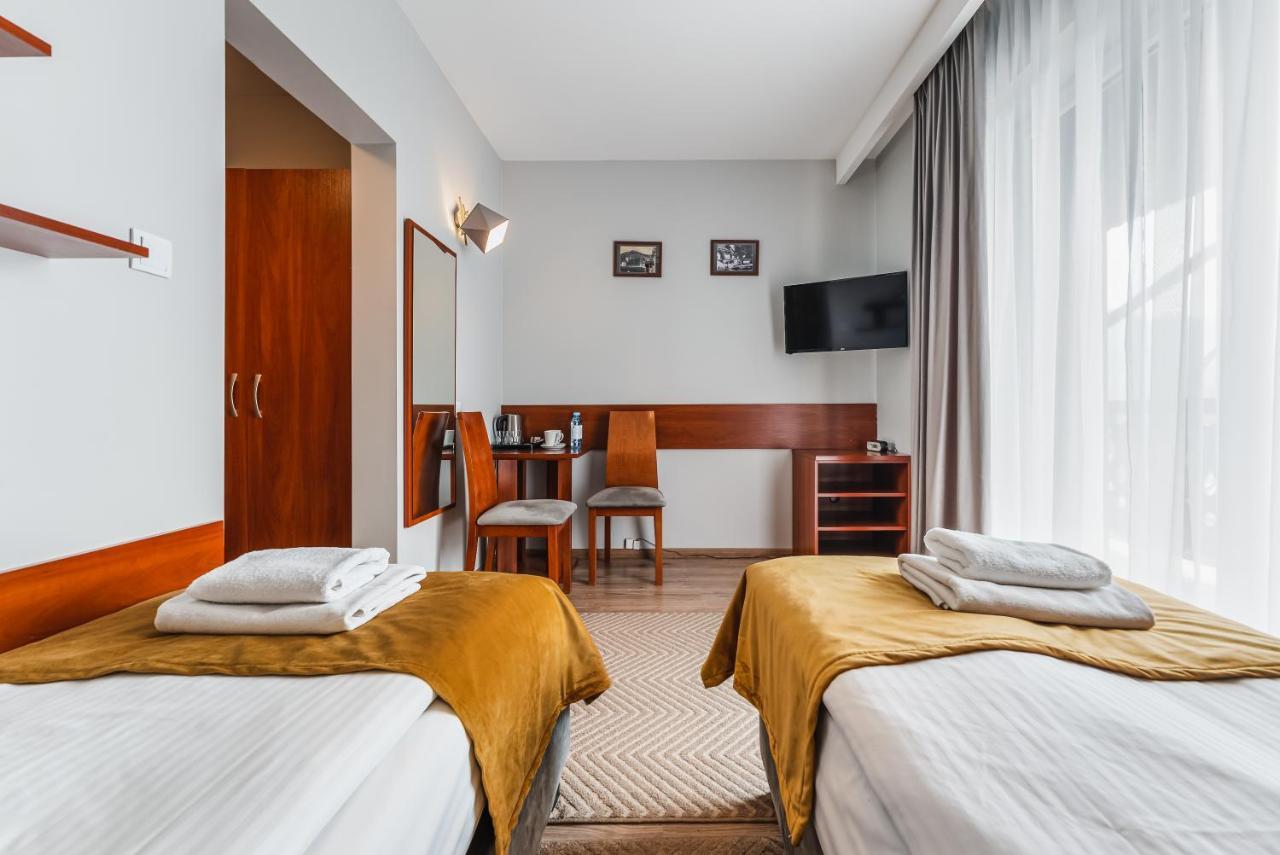 Double or Twin Room Balcony
