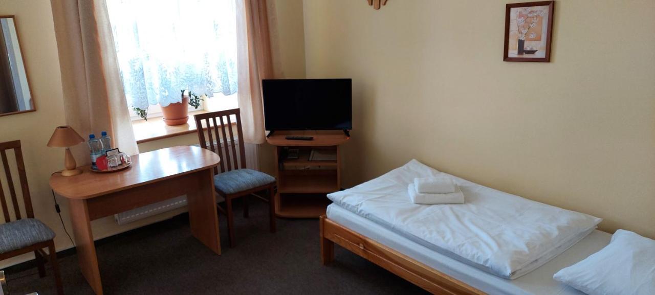 Double Room Private Bathroom