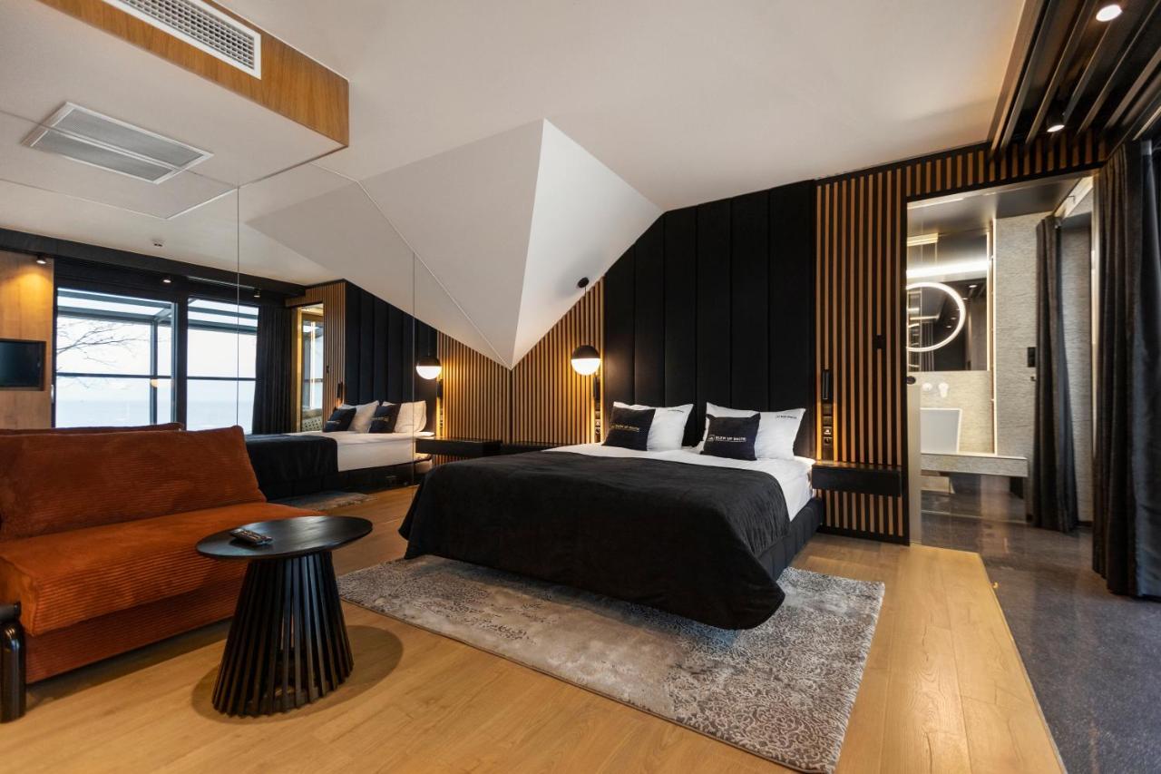 Deluxe Suite Sea View