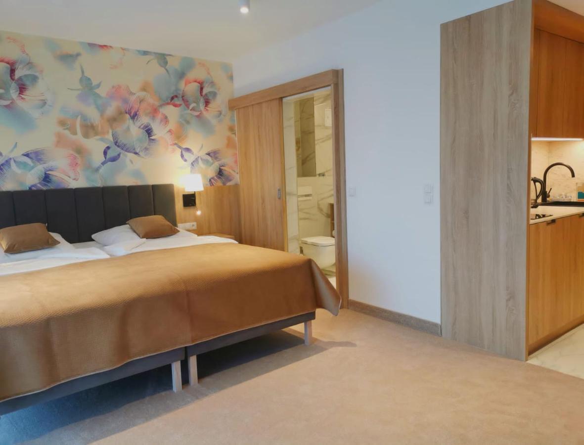 Double Room LUX kitchenette
