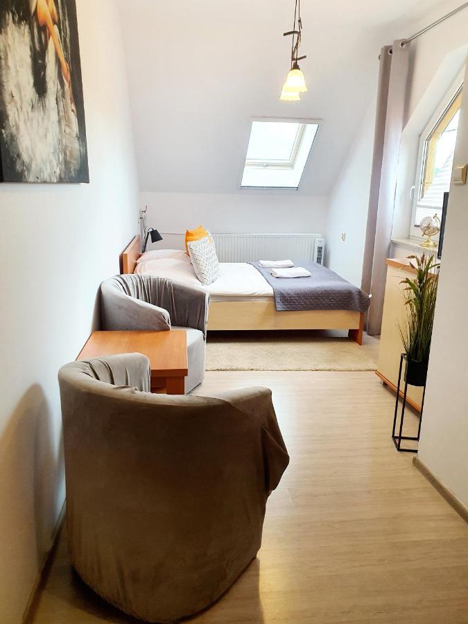 Double Room Bathroom