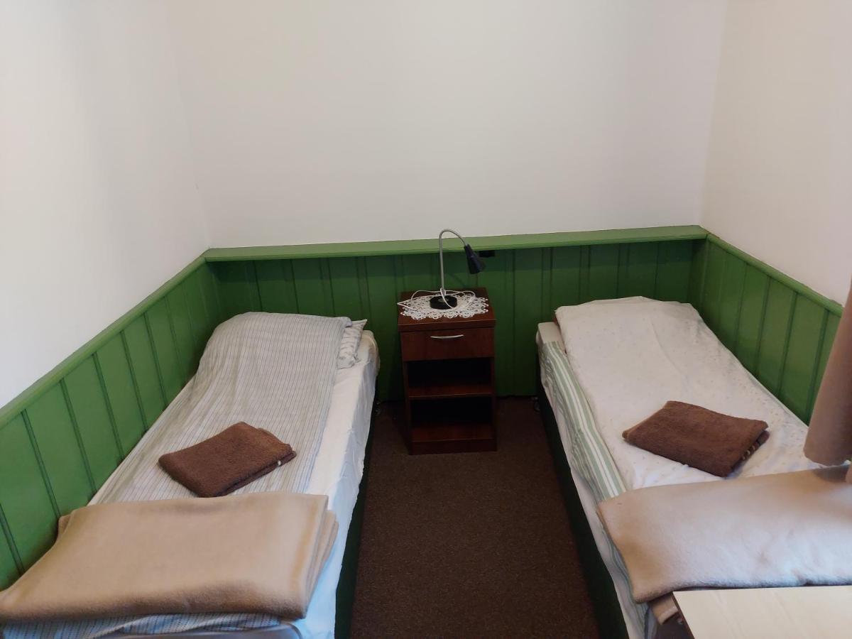 Double Room Private Bathroom