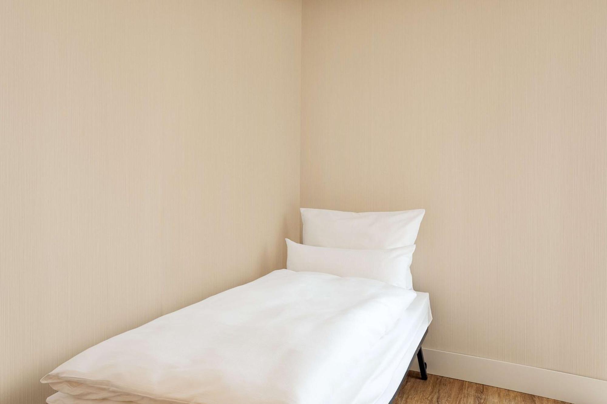 Standard Double or Twin Room Extra bed