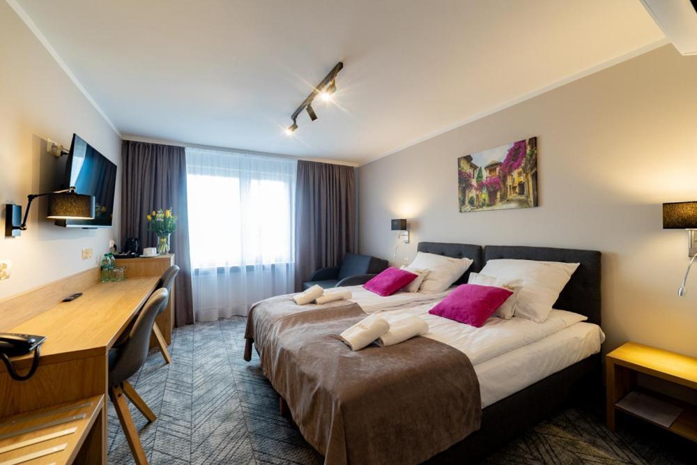 Superior King Room