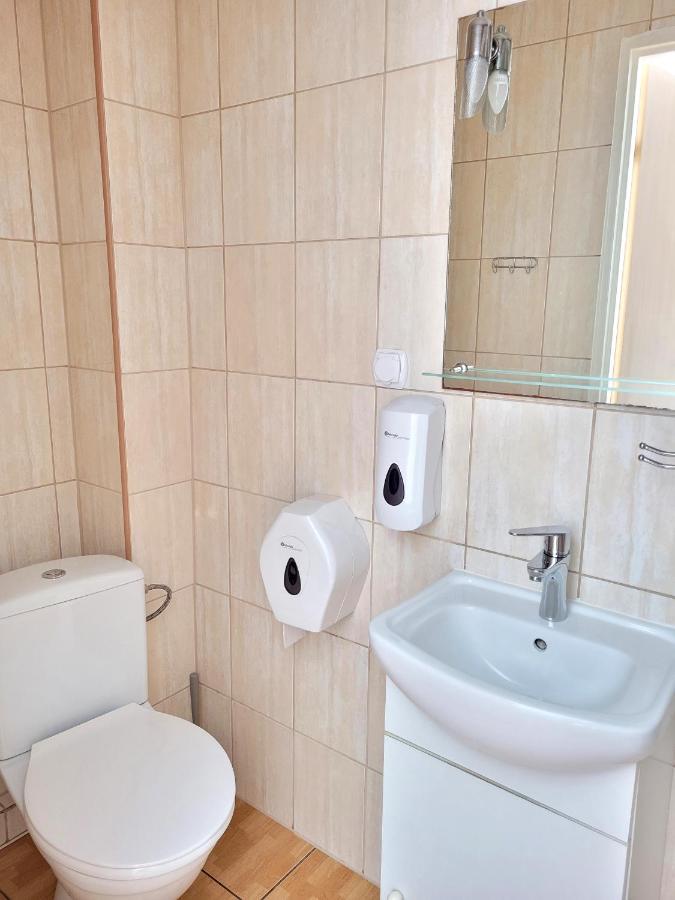 Triple Room Bathroom