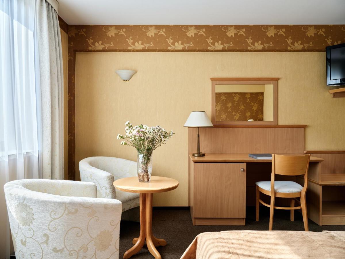 Economy Double or Twin Room