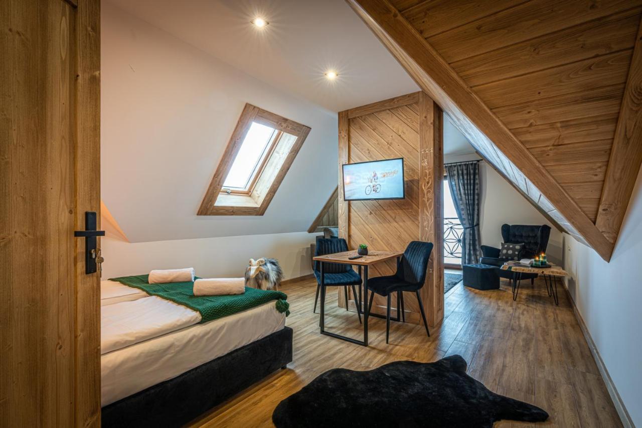 Quadruple Room Mountain View
