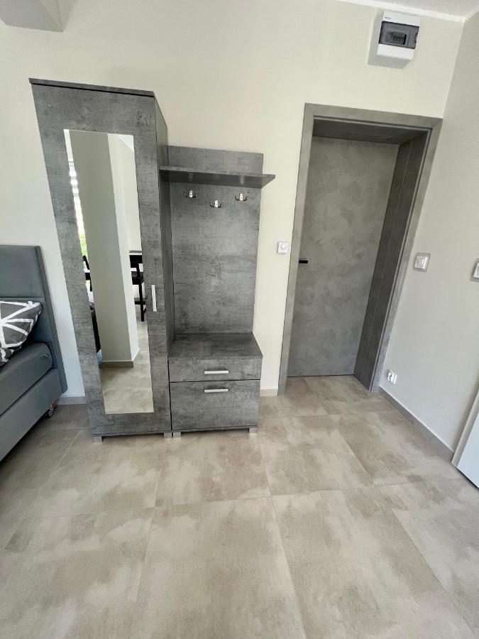 Quadruple Room Bathroom