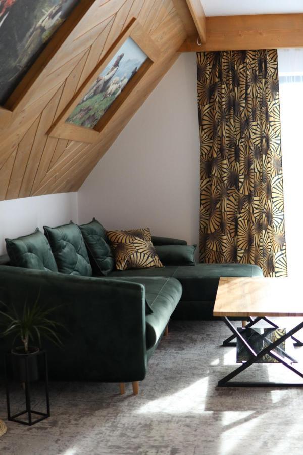 Family Room Mountain View