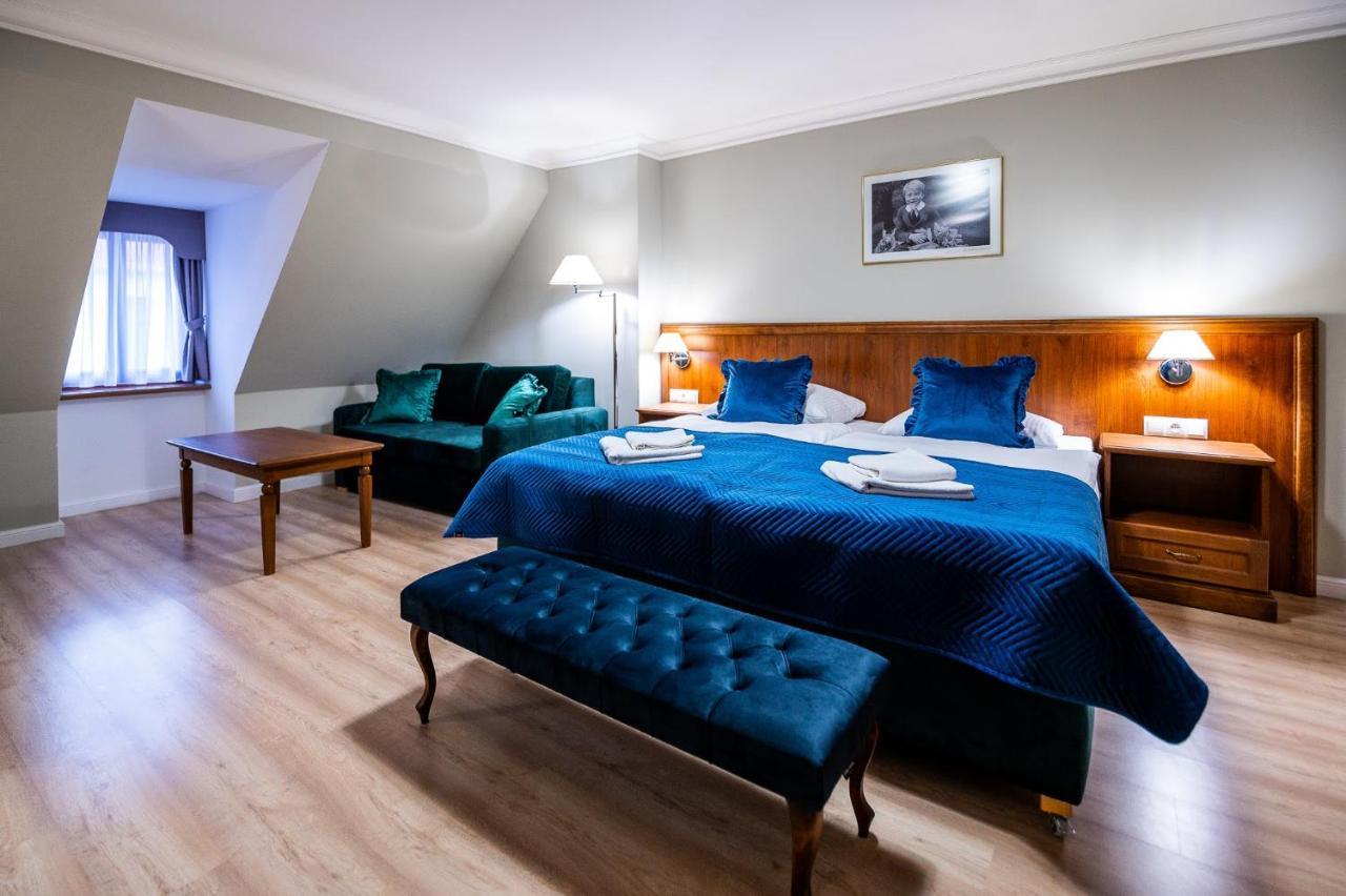Double Comfort Room building number 3