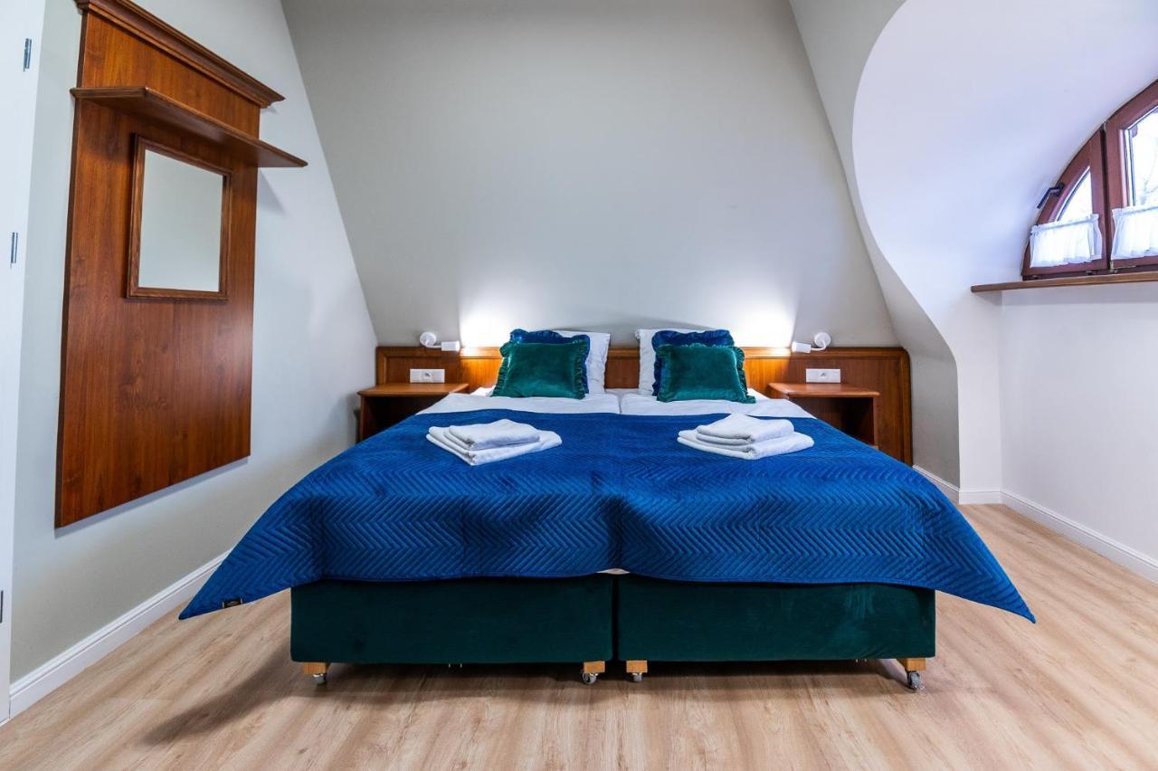 Double Comfort Room building number 3