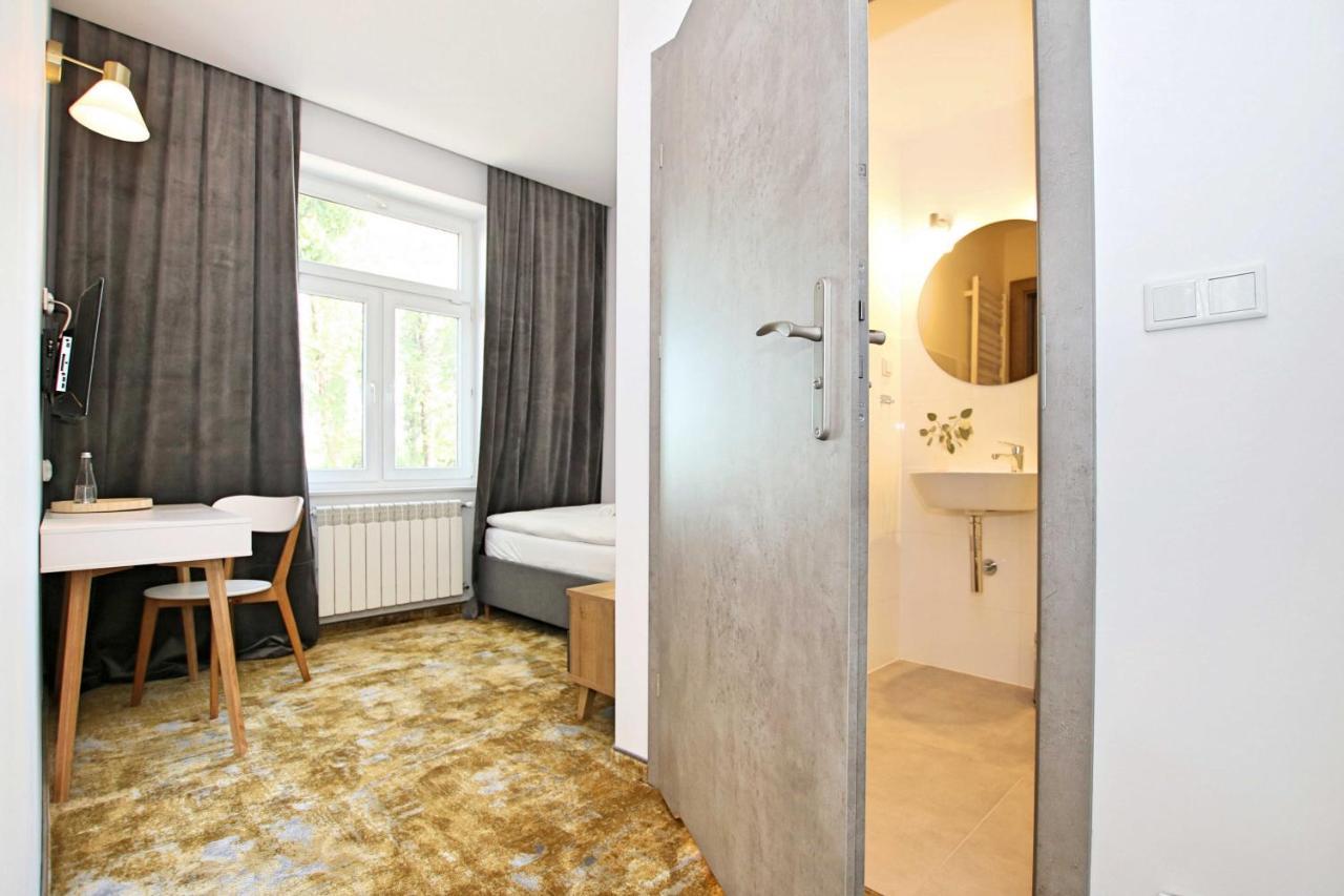 Standard Single Room,1324662073:JPEG