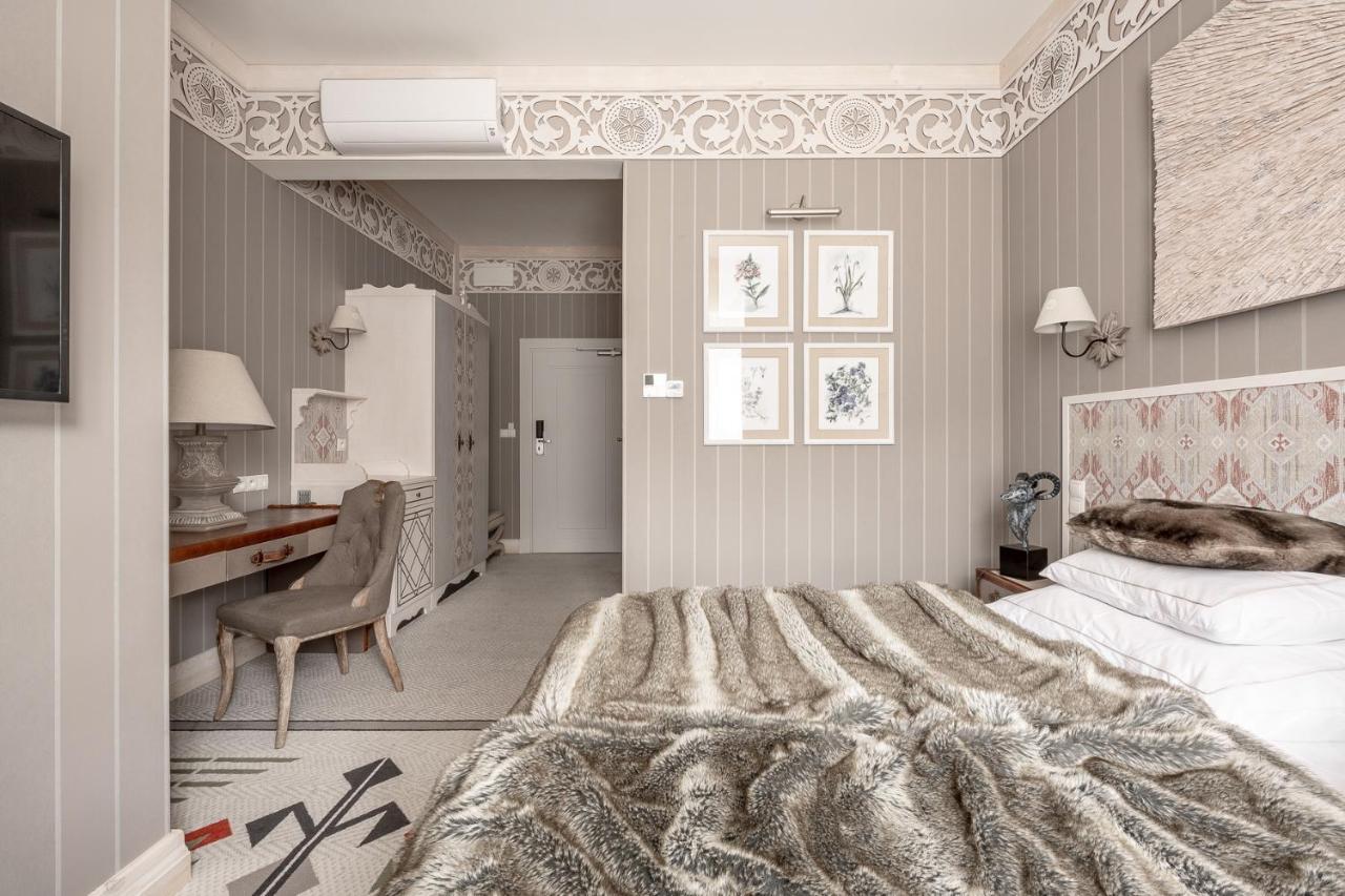 Premier Double Room Hotel
