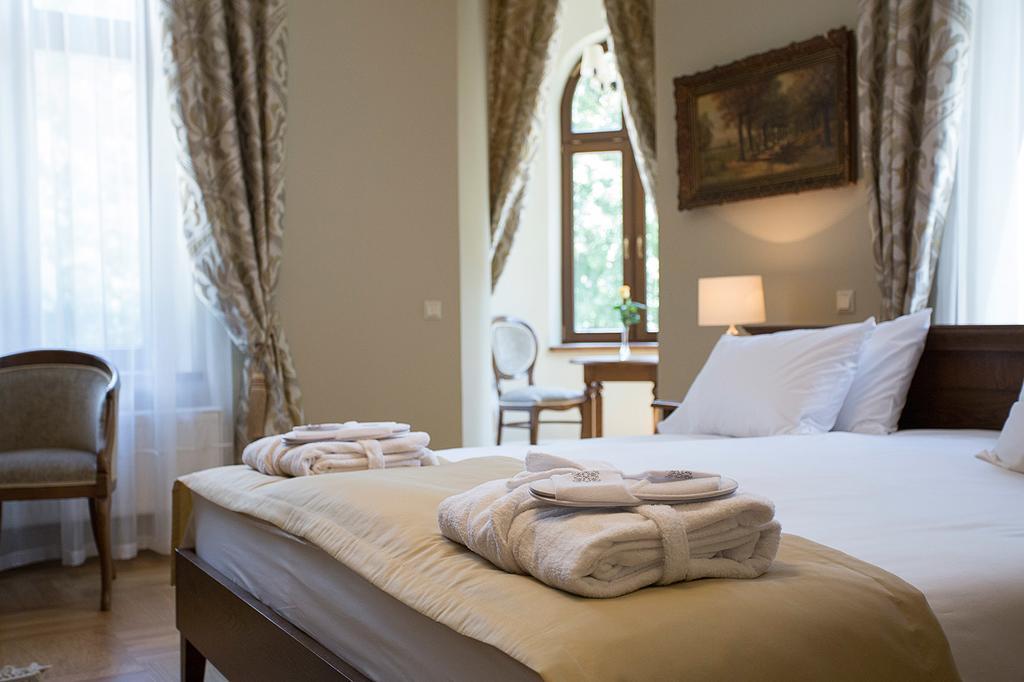 Deluxe Room,141934809:JPEG